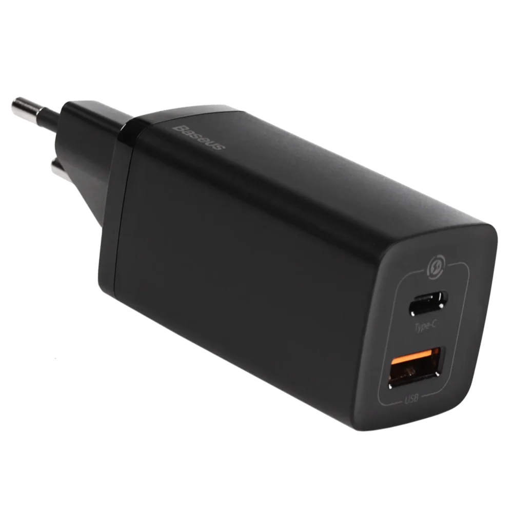 Baseus Universal-lader med både USB-C og USB-A